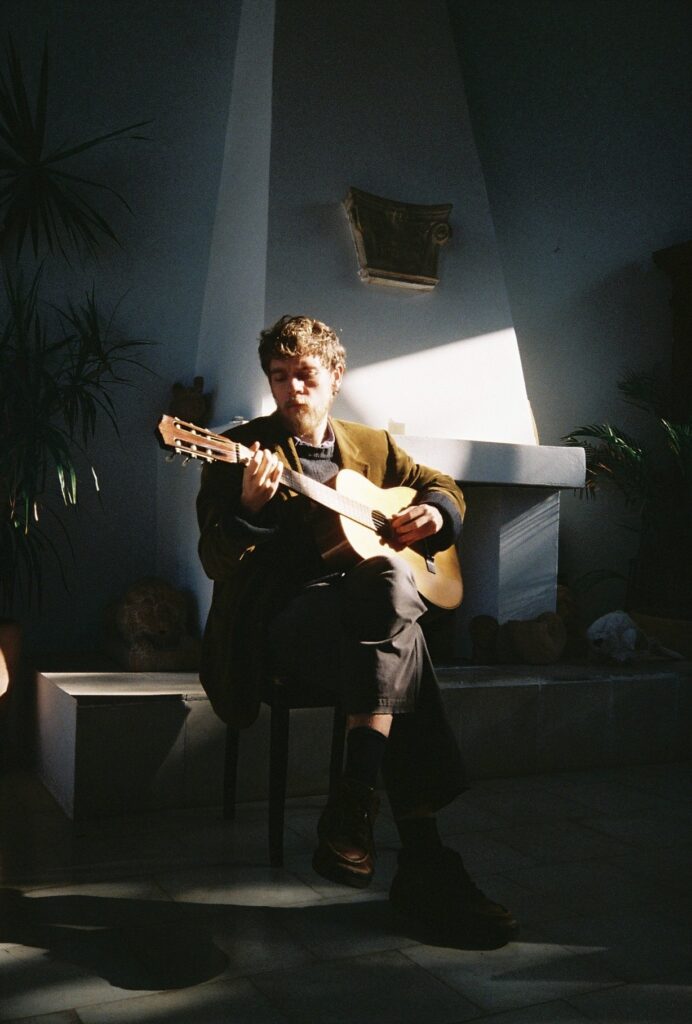 Jacob Ifans – “Sun Don’t Shine”