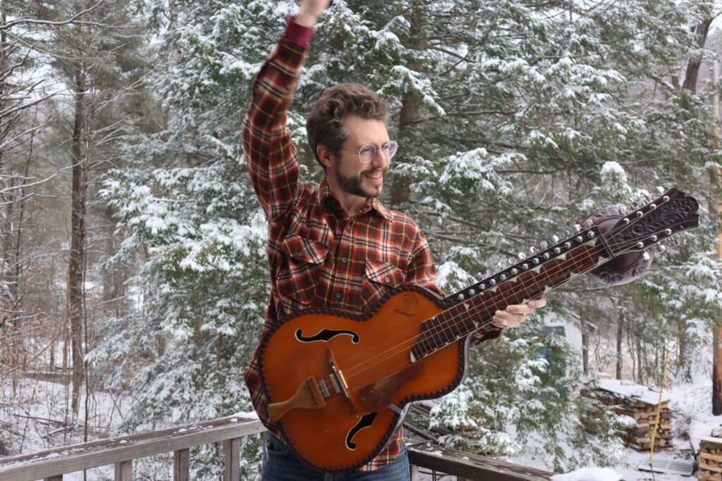 Joel Veena – “Cardinal”