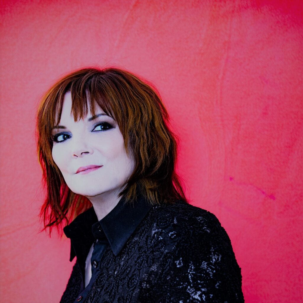 Eileen Carey – “Carry Me Away”