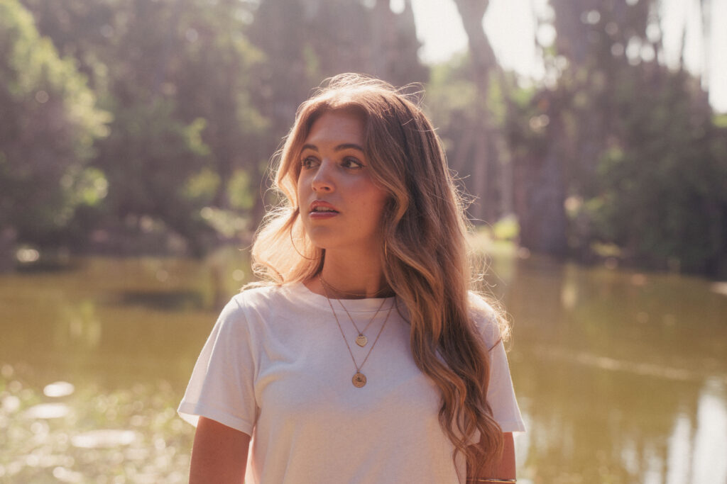 Siena Fantini – “what is it with me?”