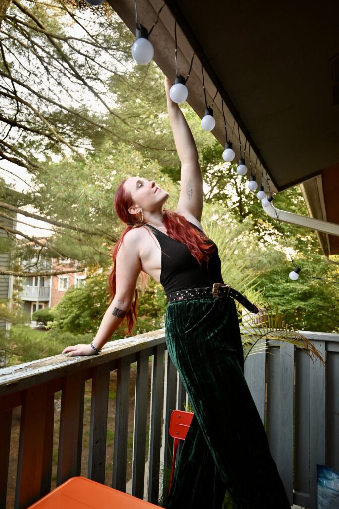 Bailey Grey – “Love It All”