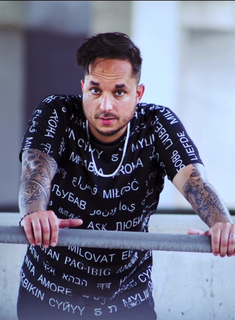 Leo XIV – “Feel”