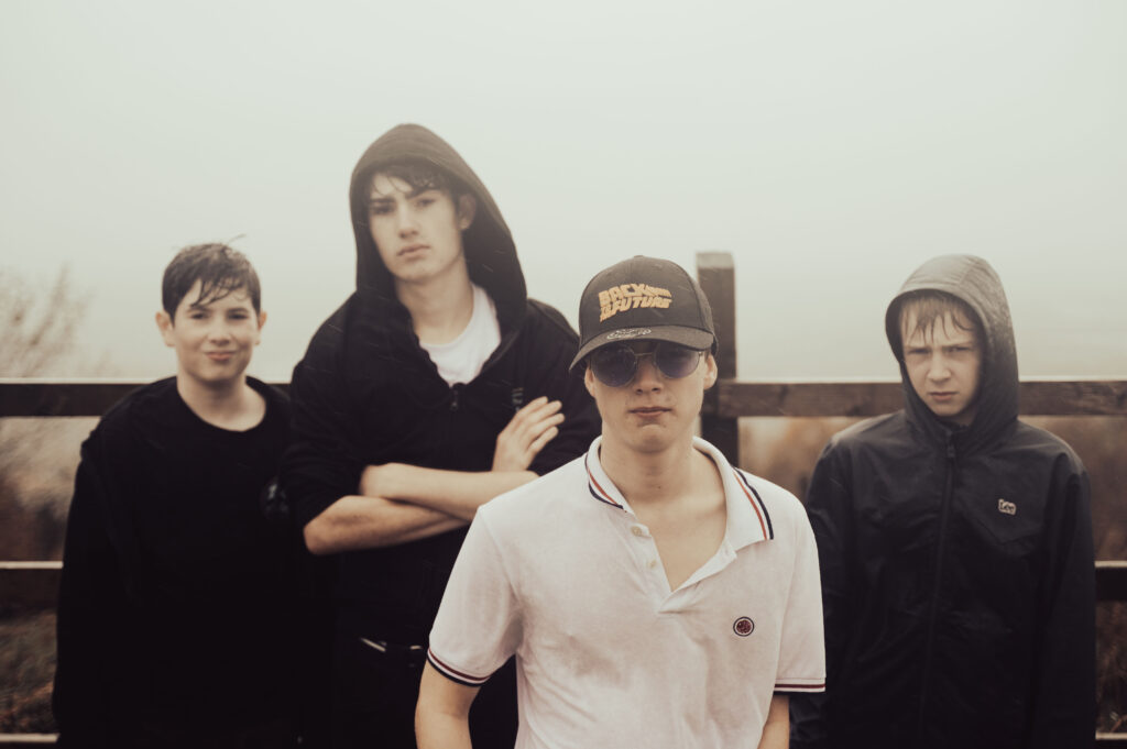 The Radio Addicts – “Before My Eyes”