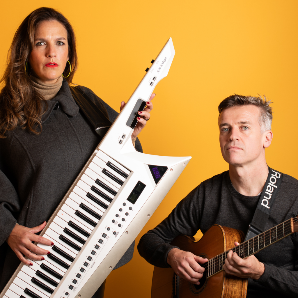 Lost Chimes – “Thousands Are Sailing”