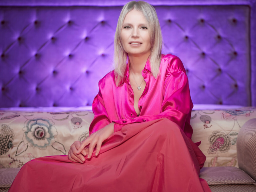 Asta Bria – “Will You Love Me Tomorrow”