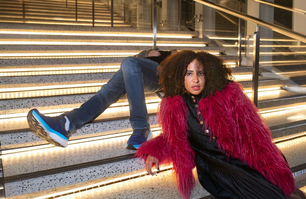 Mishell Ivon – “ESCAPE”