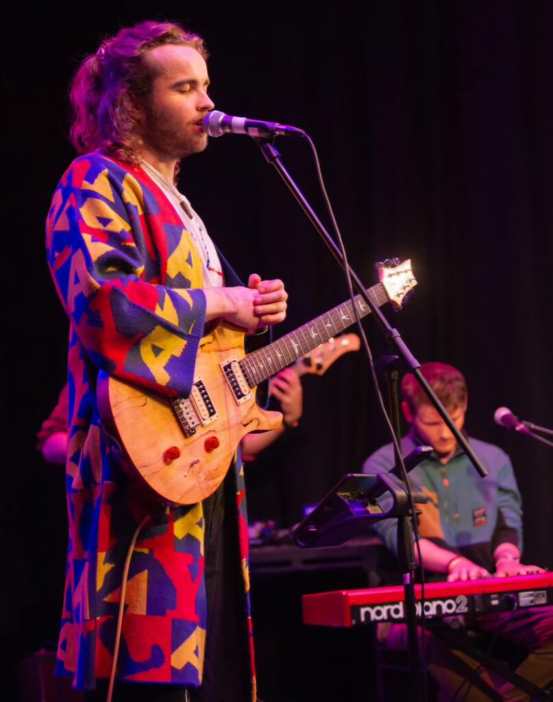 Jo Millett – “It Hurts”