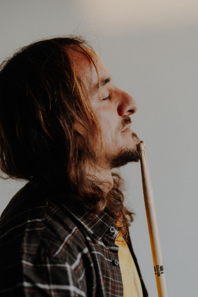 Canja – “Floor”