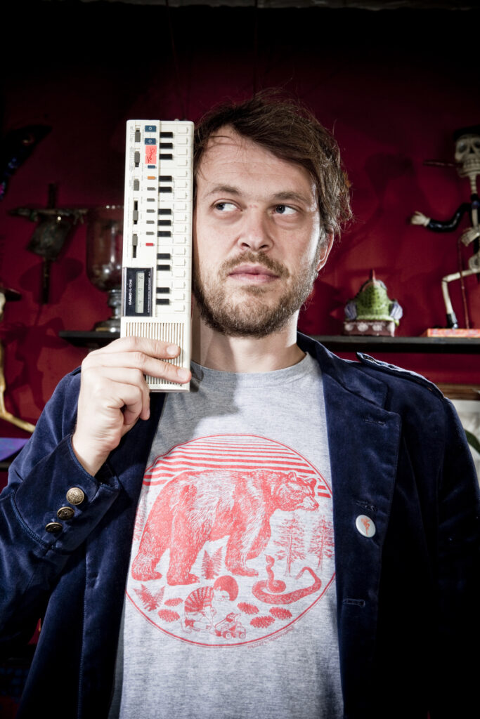 MyKungFu – “Hesitate”