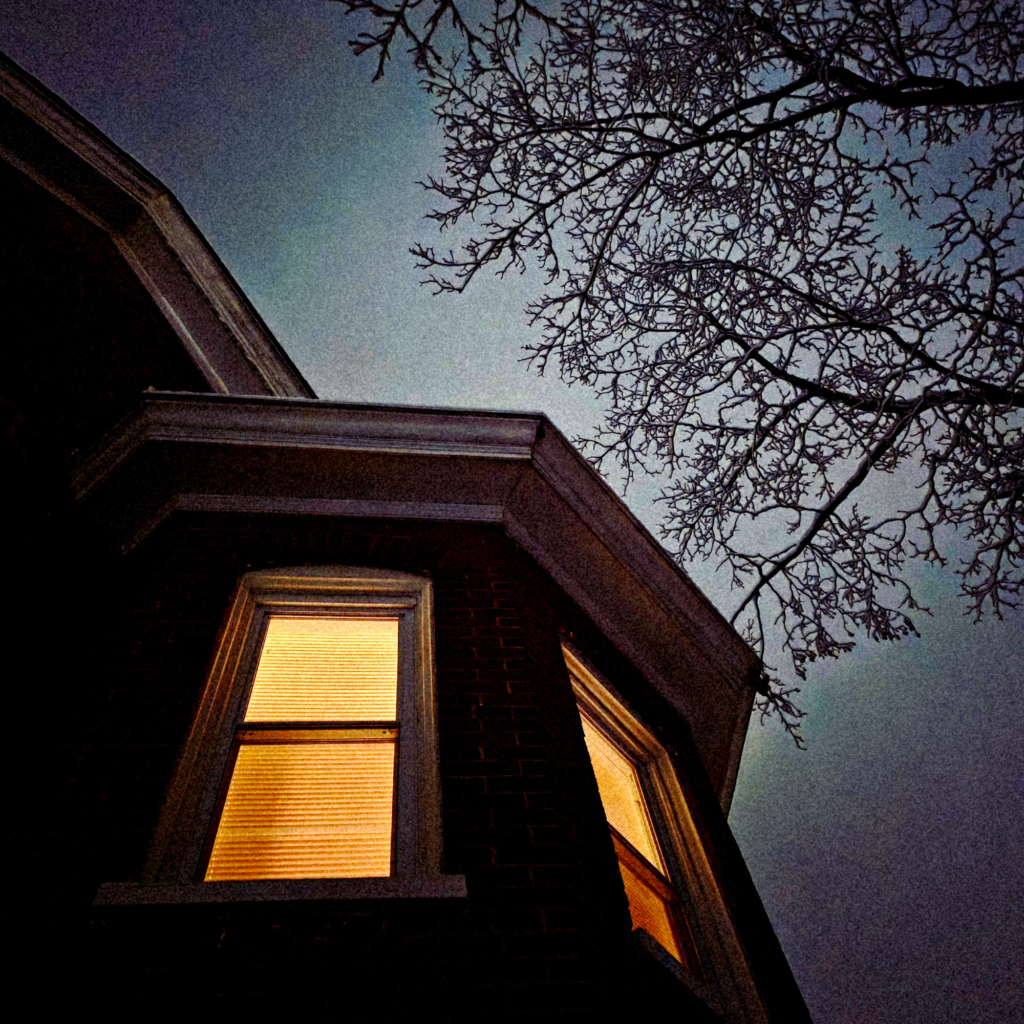 Outlaw Cartier – “lil runaway”