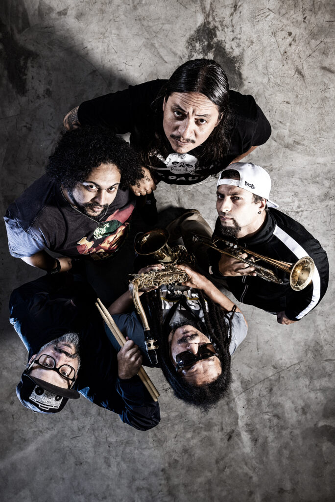 Asfixia Social – “Mess Bigger”