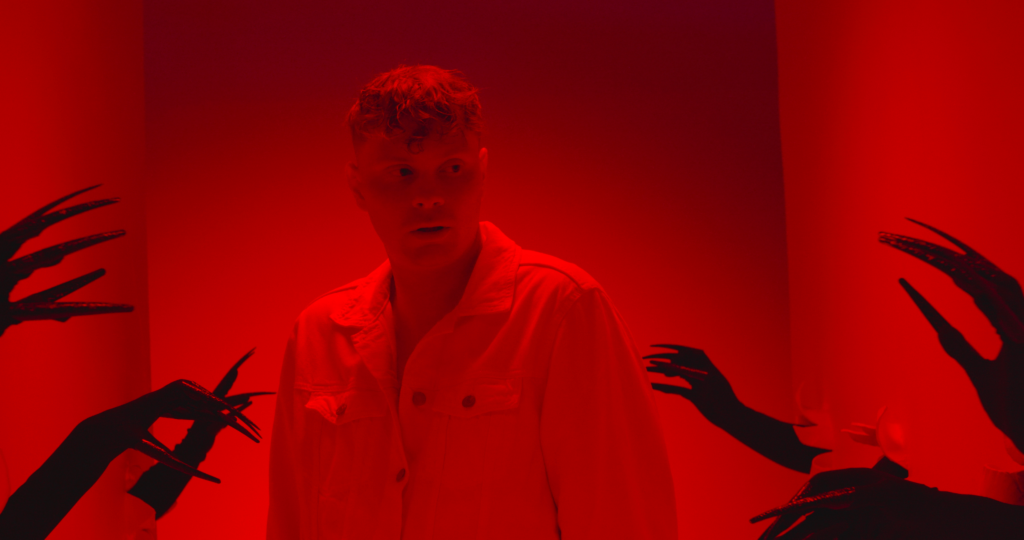 Samuel Evanson – “Freaks”