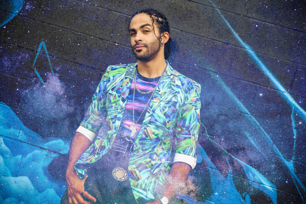 Deepwise – “Keep On Dragging Me Down”