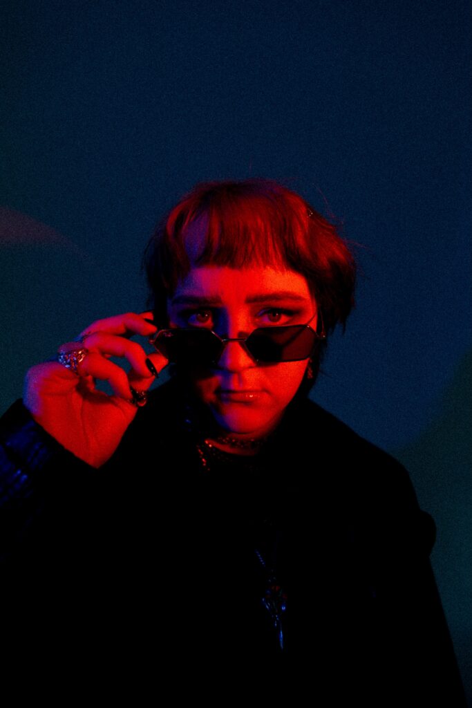 Losem – “Hangnail”